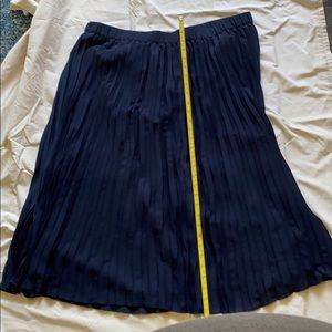 Navy pleated midi skirt
